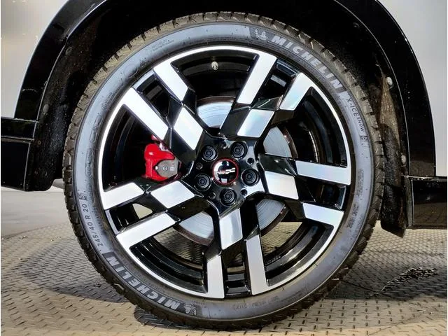 MINI MINI JCW CROSSOVER PREMIUM PLUS PACKAGE JOHN COOPER WORKS TRIM 2024 — миниатюра 5