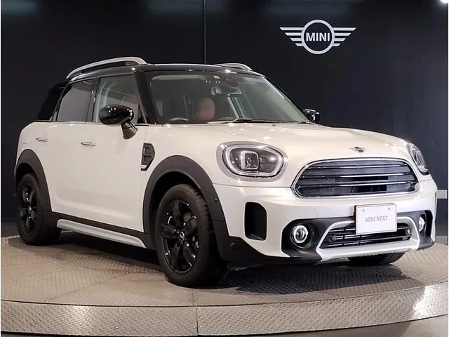 MINI MINI COOPER D CROSSOVER PREMIUM PLUS PACKAGE CLASSIC TRIM 2023 — миниатюра 2