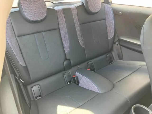MINI MINI COOPER C CLASSIC TRIM 2024 — миниатюра 4