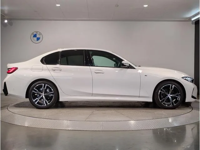 BMW 3 Series 320D X DRIVE M-SPORT 2022 — миниатюра 2
