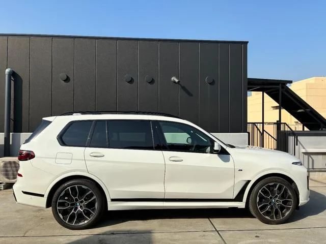 BMW X7 X DRIVE 40D M SPORT 2025 — миниатюра 2