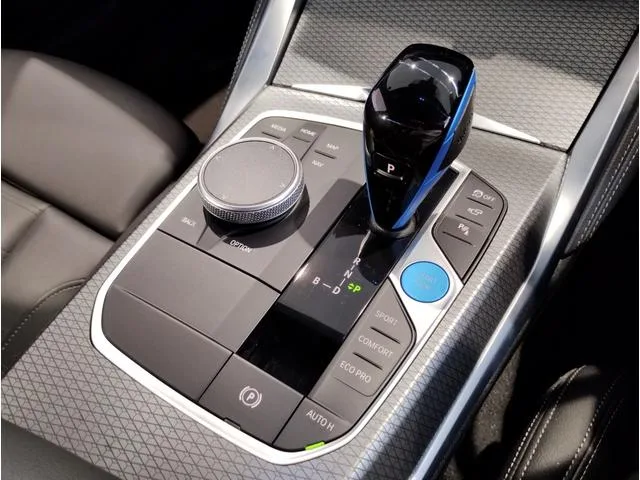 BMW i4 M50 2023 — миниатюра 5