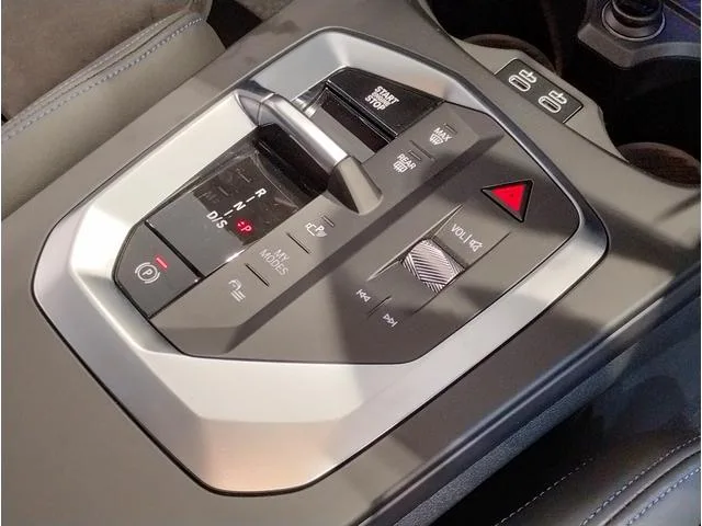 BMW 1 SERIES 120D M SPORT 2025 — миниатюра 5