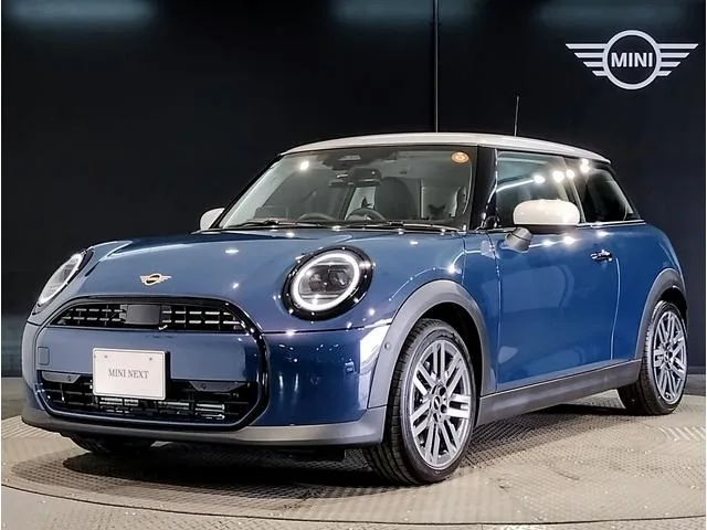 MINI MINI COOPER C CLASSIC TRIM 2025 — фото 1, купить с доставкой в Москву