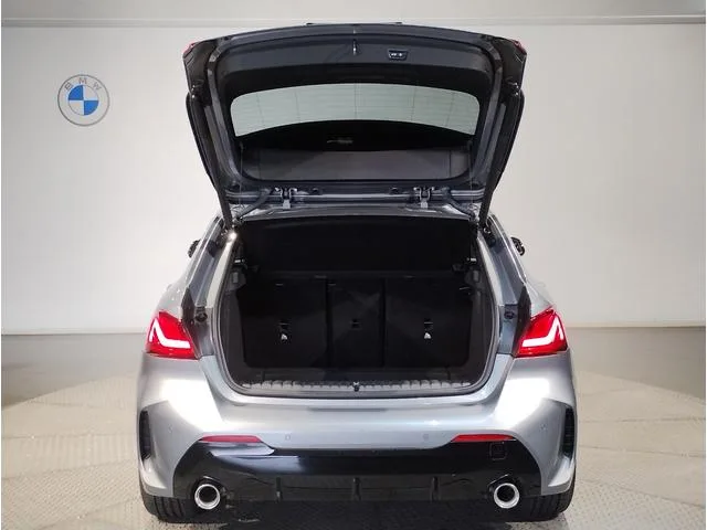 BMW 1 Series 118D M SPORT 2023 — миниатюра 5