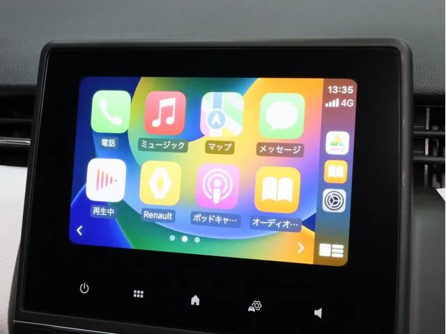 Renault LUTECIA E-TECH HYBRID LEATHER PACK 2023 — миниатюра 5
