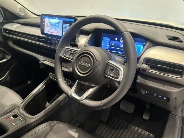 Chrysler Jeep JEEP AVENGER ALTITUDE 2025 — миниатюра 3