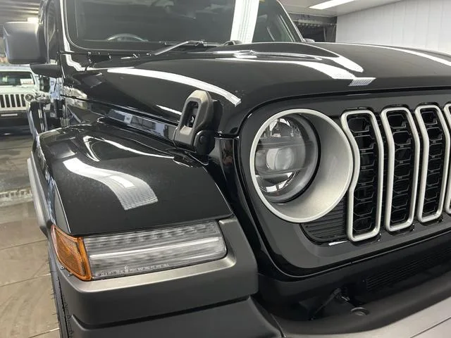 Chrysler Jeep JEEP WRANGLER UNLIMITED SAHARA 2026 — миниатюра 5