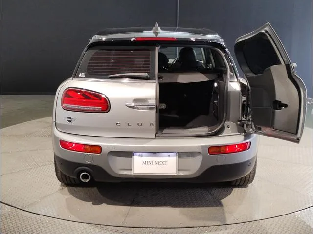 MINI MINI COOPER D CLUBMAN CLASSIC TRIM 2023 — миниатюра 3