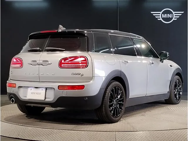 MINI MINI COOPER D CLUBMAN CLASSIC TRIM 2023 — миниатюра 4