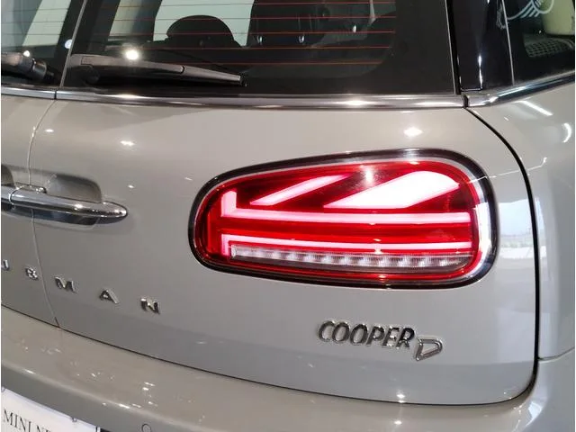 MINI MINI COOPER D CLUBMAN CLASSIC TRIM 2022 — миниатюра 2