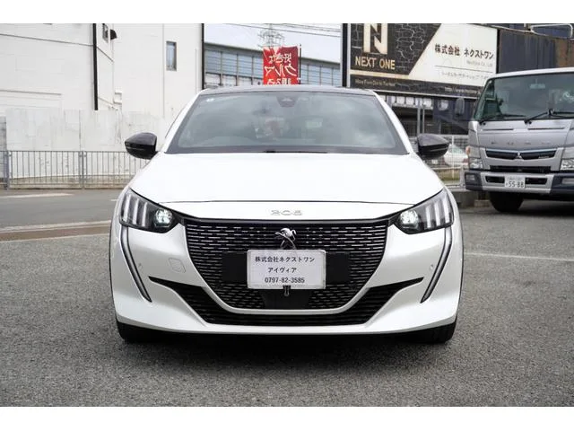 Peugeot 208 GT 2022 — миниатюра 4