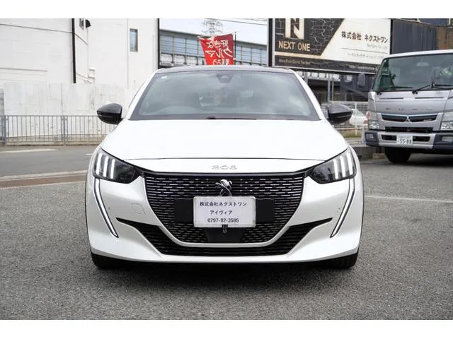 Peugeot 208 GT 2022 — миниатюра 5