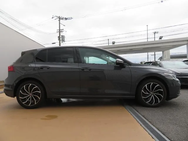 Volkswagen GOLF TDI ACTIVE ADVANCE 2022 — миниатюра 3