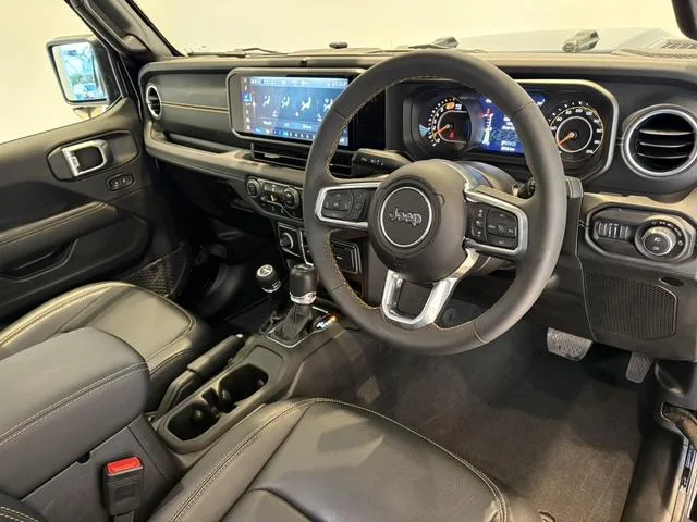 Chrysler Jeep JEEP WRANGLER UNLIMITED SAHARA 2024 — миниатюра 3