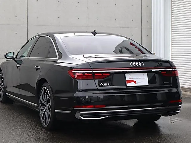 Audi A8 L 60TFSI QUATTRO 2024 — миниатюра 5
