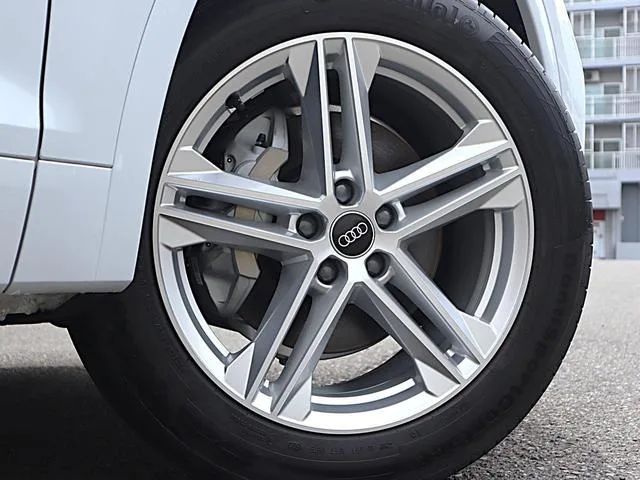 Audi Q5 Sportback 40TDI QUATTRO S LINE 2025 — миниатюра 2