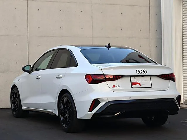 Audi A3 SEDAN S LINE 1ST EDITION 2025 — миниатюра 5