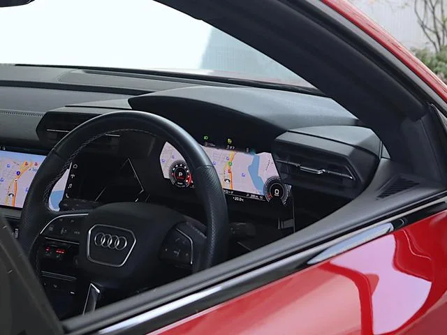 Audi S3 SEDAN BASE GRADE 2023 — миниатюра 2