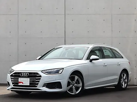 Audi A4 AVANT 2022 buy in Moscow