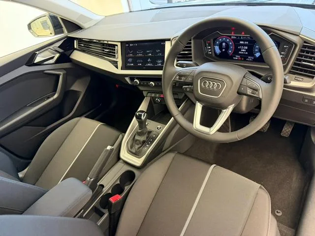 Audi A1 SPORTBACK 25 TFSI ADVANCED 2025 — миниатюра 4