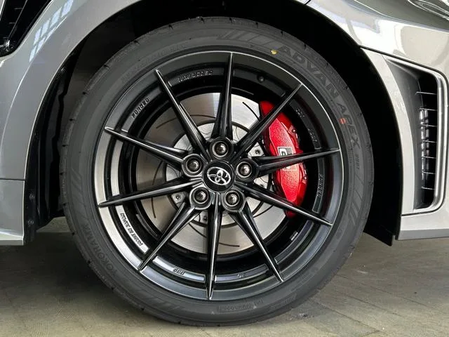 Toyota GR COROLLA 2025 — миниатюра 4