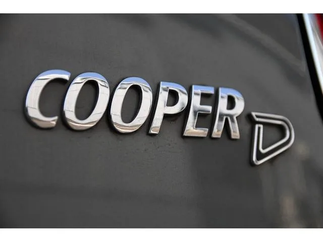 MINI MINI COOPER D ESSENTIAL TRIM 2022 — миниатюра 5