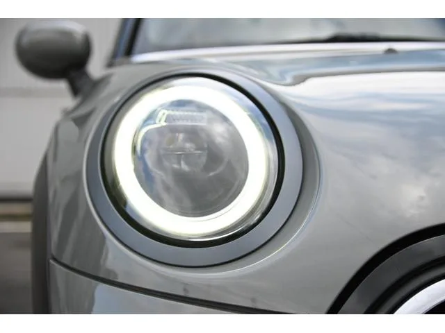 MINI MINI COOPER D BRICK LANE EDITION 2022 — миниатюра 4