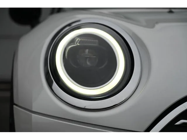 MINI MINI COOPER D CLUBMAN CLASSIC TRIM 2023 — миниатюра 3