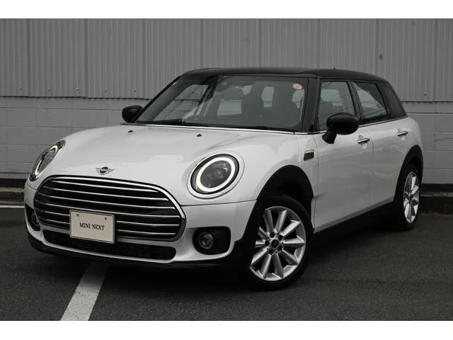 MINI MINI COOPER D CLUBMAN CLASSIC TRIM 2023 — фото 1, купить с доставкой в Москву