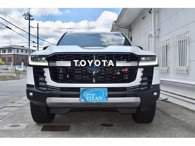 Toyota LAND CRUISER GR SPORT 2023 — миниатюра 2