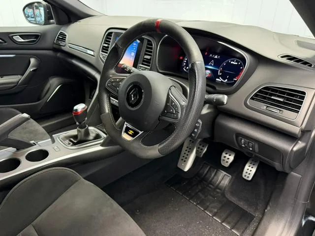 Renault MEGANE R.S.ULTIME 2024 — миниатюра 3