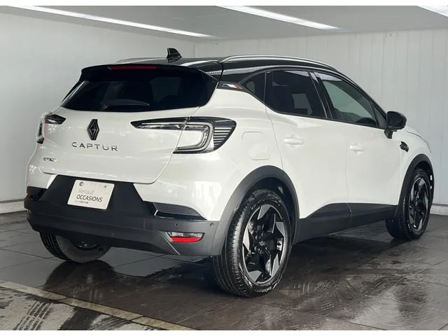 Renault Captur TECHNO MILD HYBRID 2025 — миниатюра 5