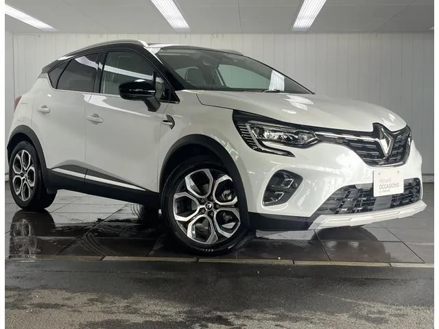 Renault CAPTUR E-TECH HYBRID 2023 — миниатюра 3