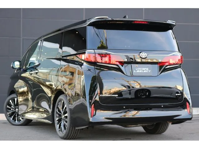 Toyota ALPHARD HYBRID EXECUTIVE LOUNGE 2025 — миниатюра 3
