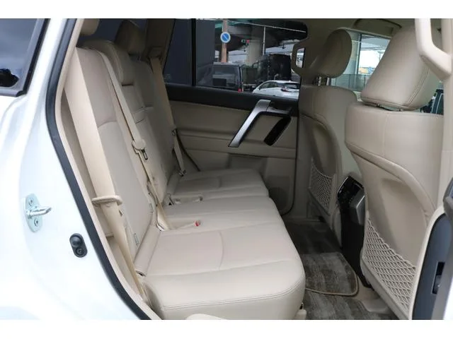 Toyota LAND CRUISER PRADO TX L PACKAGE 2023 — миниатюра 4