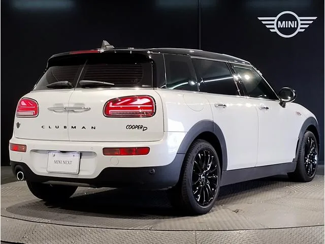 MINI MINI COOPER D CLUBMAN PREMIUM PLUS PACKAGE CLASSIC TRIM 2023 — миниатюра 3