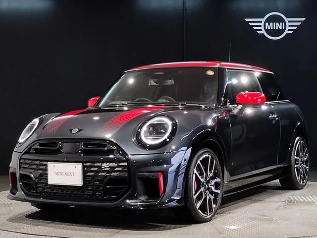 MINI MINI JOHN COOPER WORKS JOHN COOPER WORKS TRIM 2025 — фото 1, купить с доставкой в Москву