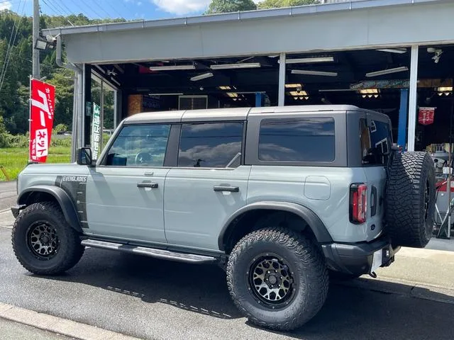 Ford BRONCO 2023 — миниатюра 3