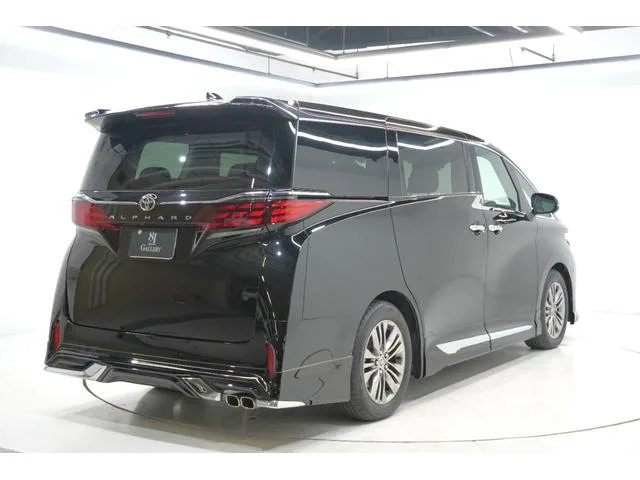 Toyota Alphard Z 2024 — миниатюра 3