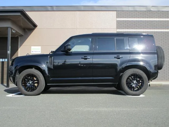 Land Rover DEFENDER 110S D300 2023 — миниатюра 2