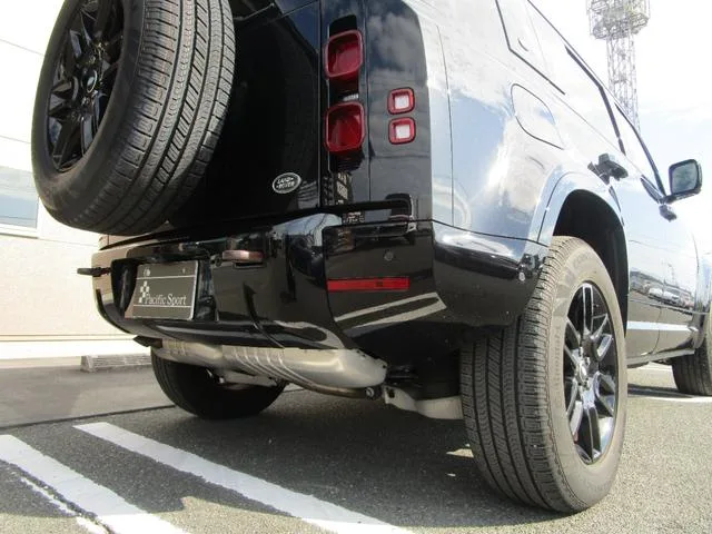 Land Rover DEFENDER 110S D300 2023 — миниатюра 5