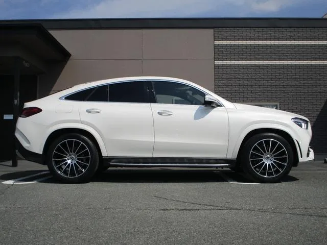 Mercedes-Benz GLE GLE400D 4MATIC COUPE SPORTS 2023 — миниатюра 3