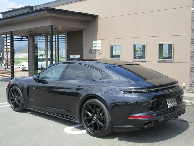 Porsche PANAMERA BASE GRADE 2024 — миниатюра 3
