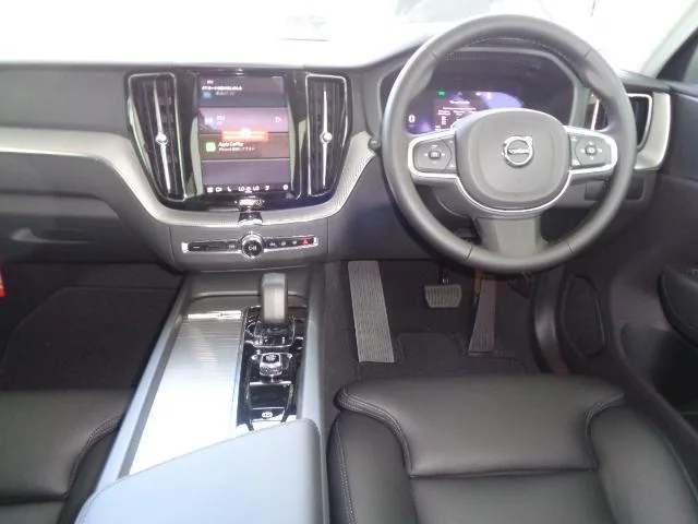 Volvo XC60 PLUS B5 2024 — миниатюра 4