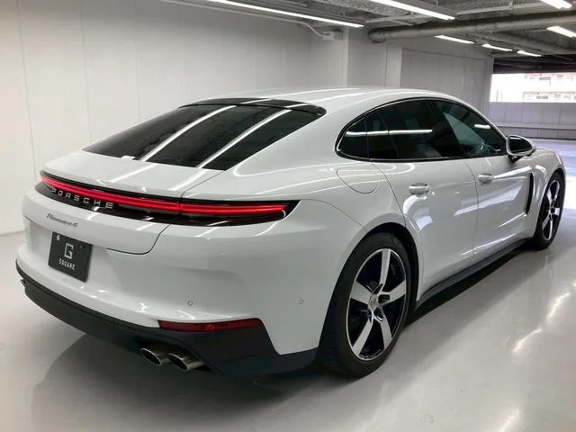 Porsche Panamera 4 2024 — миниатюра 4