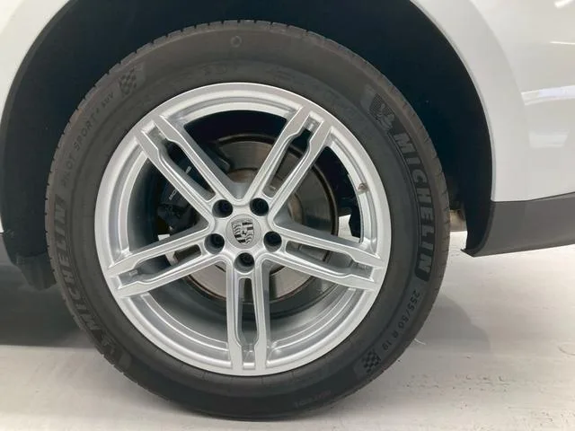 Porsche Macan MACAN 2023 — миниатюра 5