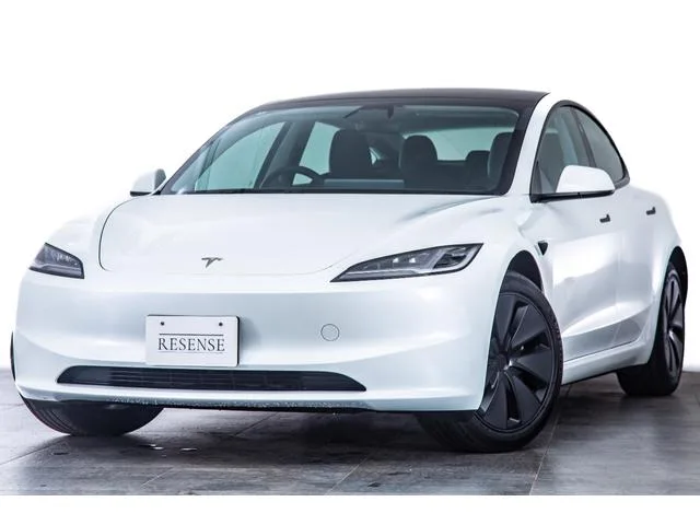 Tesla Model 3 2024 — фото 1, купить с доставкой в Москву