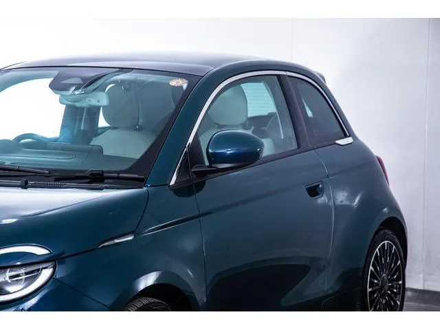 Fiat 500e ICON 2022 — миниатюра 5