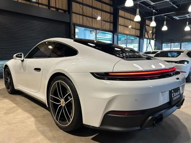 Porsche 911 911 CARRERA 2025 — миниатюра 2